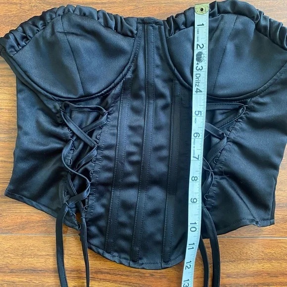 PrettyLittleThing Black Satin Double Lace Up Crop Corset Size 4 - Picture 9 of 9